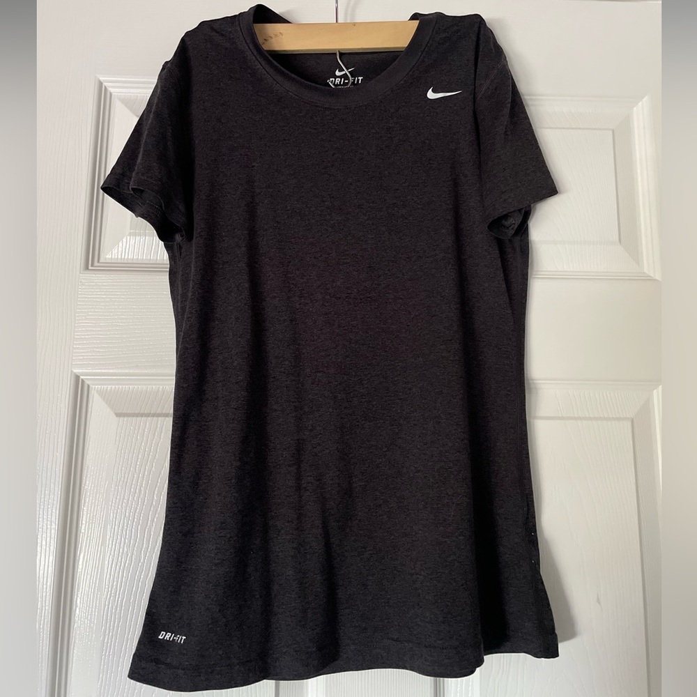 Women’s Black Nike Active Top